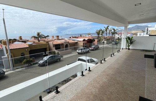 Primo Tapia Casa | Spacious Ocean Front 6 Bedroom House In Pristine Mision Viejo, AC,WIFI, Pool
