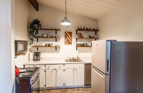 Acme Chalet De Esquí | Secluded Chalet near Ohiopyle and Seven Springs