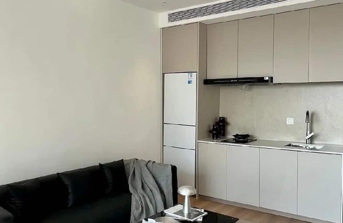 Xuhui Apartamento | Sunny Abode鼎园B Newly renovated near Xintiandi