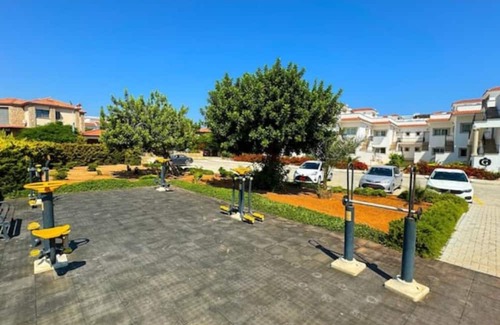 Bahceli Apartamento | Quiet apartment: sea view + gym + pool + spa