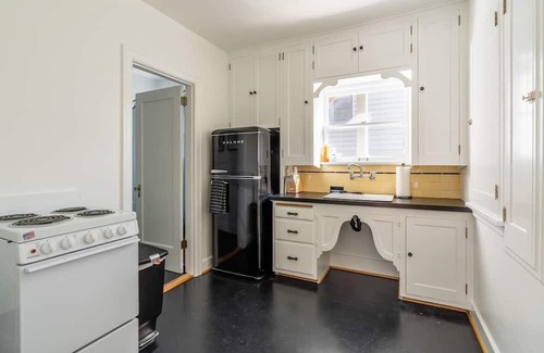 Hosford-Abernethy Apartamento | Ladd's Addition Bohemian Paradise ~ 95 WalkScore