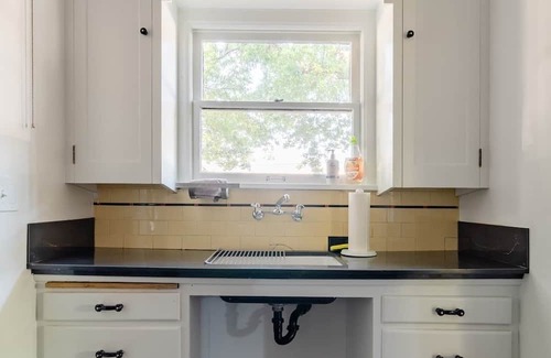 Hosford-Abernethy Casa | The Ladd's Addition Bohemian Dream ~ 95 WalkScore