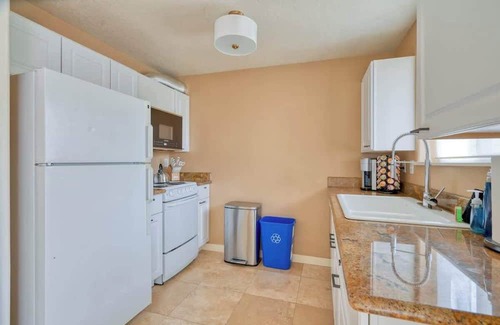 Corbett - Terwilliger - Lair Hill Apartamento | Sunny Urban Oasis | Steps from OHSU & Downtown