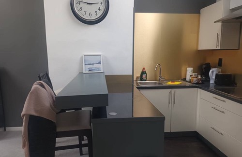 Jacht Apartamento | Comfortable cocoon, close to Cinquentenaire and public transport