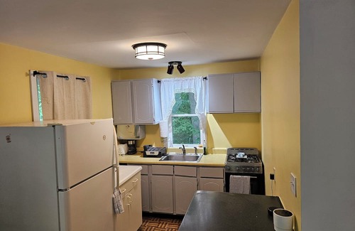 Shandaken Cabina | Cozy 2-bedroom cabin in charming Shandaken with WiFi, AC
