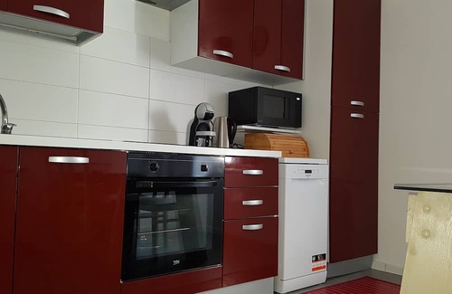 Altavalle Apartamento | Pet friendly vacation apartment with private garden
