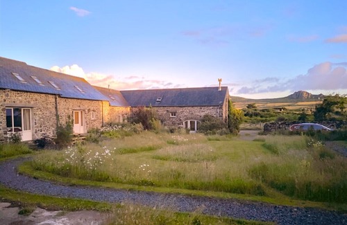 Goodwick Casa | Harmony Cottage - Two Bedroom House, Sleeps 4