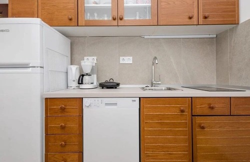 Rab Apartamento | Apartamento de una habitación con terraza y vista al mar Palit, Rab (A-24303-c)