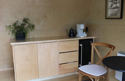 Alexandria Cabaña | Charming one bedroom cottage.