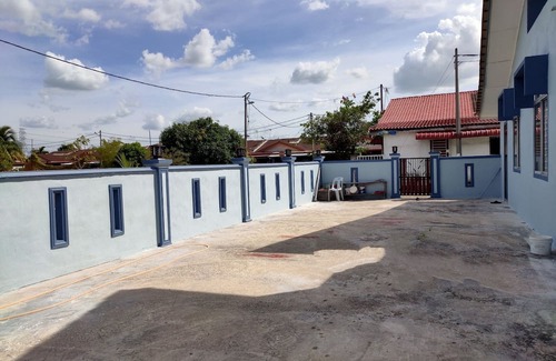 Jitra Casa | Charming 3-bedroom house in delightful Jitra with Aircond