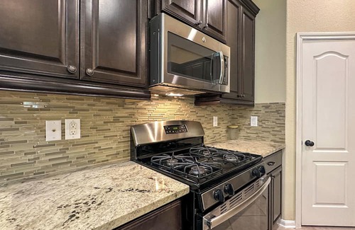 Cypress Casa | Modern Texas Retreat in Towne Lake – Stylish Comfort & Prime Location!