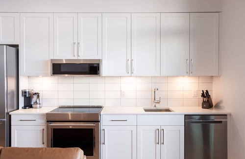 Regional District of Nanaimo Apartamento | Suite 106 - One-Bedroom Oceanview Queen Suite | Pet Friendly