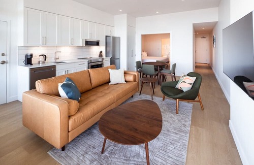 Regional District of Nanaimo Apartamento | Suite 104 – One-Bedroom Oceanview King Suite