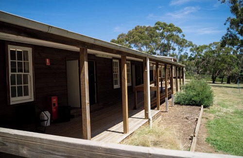 Point Leo Alquiler De RV | A place where memories are made! School groups, families, weddings and reunions