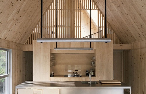 Chertsey Chalet De Esquí | The Serene Summary: T