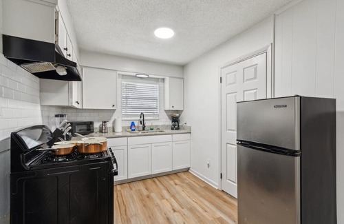 Little Rock Casa | NEW! The Woodland Retreat 3-Bedroom Home - Pets Allowed