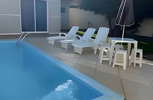 Foz do Iguacu Apartamento | Casa com piscina 5 suites 1 quarto e AC
