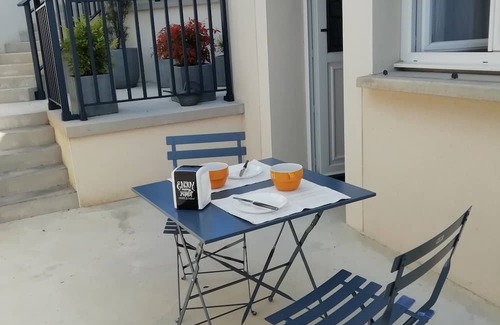 Bezu-le-Guery Apartamento | Pleasant studio close to vineyards, fields and woods, very well situated for touring.
