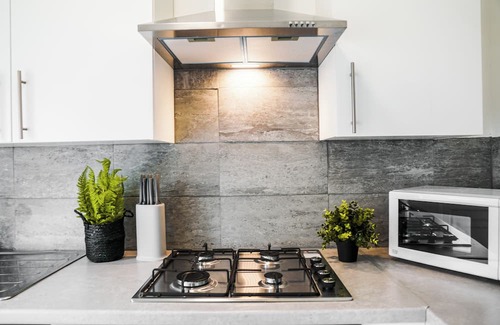 Liverpool Casa | Spacious 4Bedroom Entire House at Acanthus