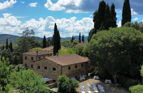 Pieve a Presciano Casa | Typical stone house in the Arezzo hills with three rooms and shared pool