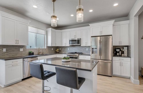 Snowbird Casa | Beautiful home in a prime location. Summer lakes and winter skiing in Park City
