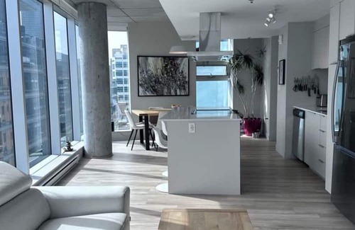 International District Apartamento | Hotel Vibes At Home I Humaniti Condos I 2Beds-2Baths IMONTREAL