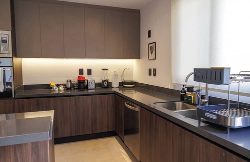 Querétaro Casa | New Home p/8 in Private Condo, Netflix, 100MB WIFI and Nearby Amenities