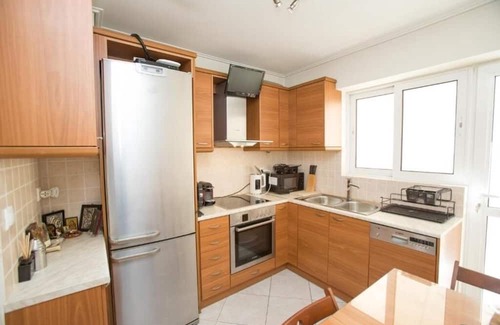 Pasalimani Apartamento | Illusion 1 - Cozy Retreat in Central Piraeus