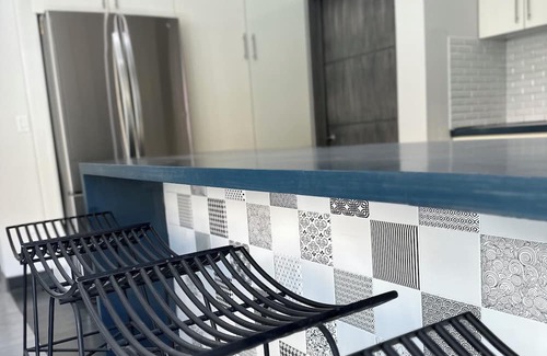 La Salina Casa | 2-bedroom estate in La Salina, Ensenada with Pool, WiFi, AC. Relax and enjoy