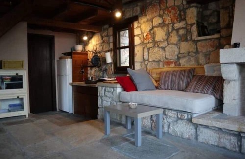 Sithonia Cabaña | wood & stone dream view house A