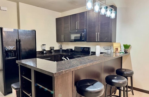 Mission Apartamento | Lux Condo-3 bed pool and Jacuzzi