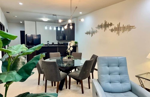 Mission Apartamento | Lux Condo-3 bed pool and Jacuzzi