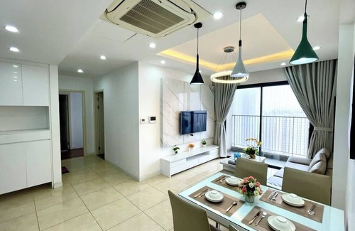 Hanoi Apartamento | Căn hộ 2 phòng ngủ, 2 phòng có tầm nhìn thoáng - Vinhomes D'Capitale