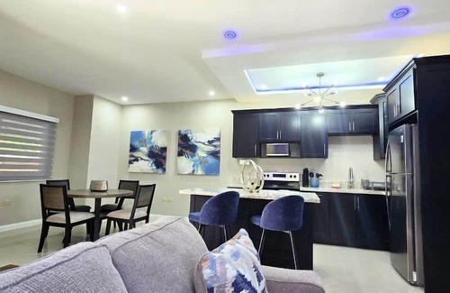 Barbican Apartamento | Amber Glades