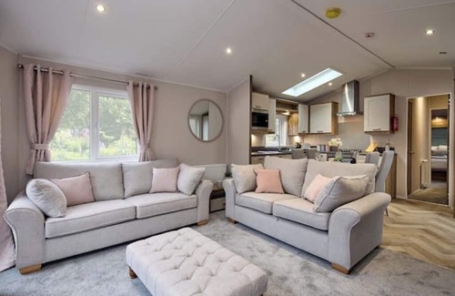Letham Grange Cabina | Stunning Sheraton in Arbroath