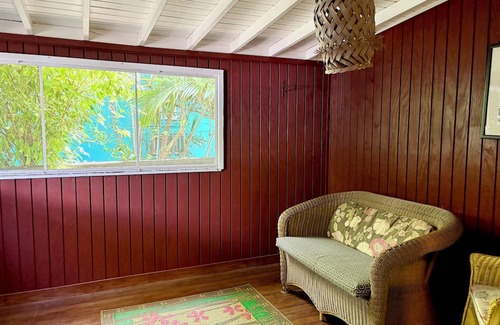 Esperanza Complejo | Bananas Vieques Guesthouse Room 5/Vibrant Area/Private/Steps from Caribbean