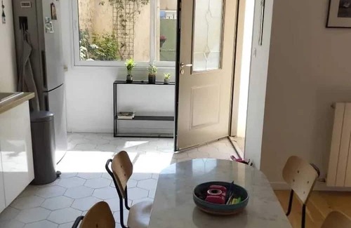 Quartier Centre Ville Casa | Homerez - Cozy house with garden in Massy