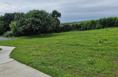 Rhydwyn Casa | 3 beds dog friendlyThe Lodge at Hafan Church Bay, Gadlys Coastal Cottages Group