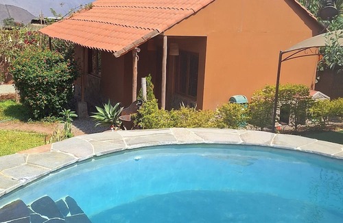 Pachacamac Casa | Charming 2-bedroom bungalow in nice Pachacamac, Lima with WiFi