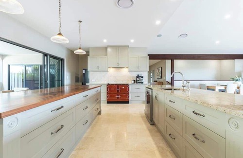 Balmoral Ridge Casa | Peaceful Hinterland Haven with Panoramic Views