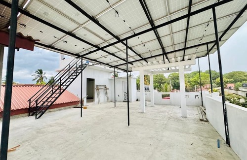 Arunagiri Nagar Casa | Trinco Town Family Guest House 4-bedroom bungalow in charming Trincomale with AC