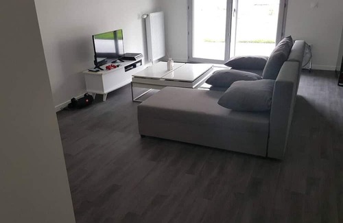 Villepinte Apartamento | Room in a shared apartment