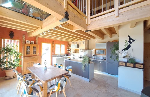 Greolieres Casa | Quiet house with sauna pool, large garden and children's play area. Ideal for families