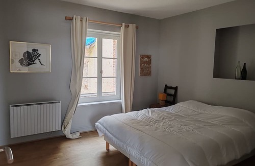Chaumont-sur-Loire Apartamento | Apartment with splendid view of the Loire and Château de Chaumont sur Loire