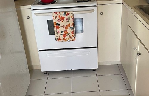 Flag Hill Condominio | Charming 2-bedroom condo with WiFi, AC in brilliant St Thomas