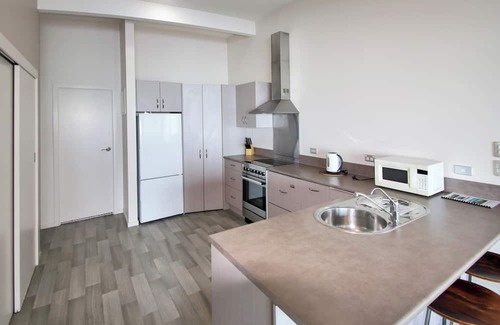 Ahipara Apartamento | Mokorau Apartments Apartment 2 Spacious, clean