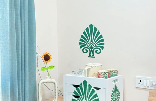 C-Scheme Apartamento | bumble bee Jaipur homestays central located in C-Scheme