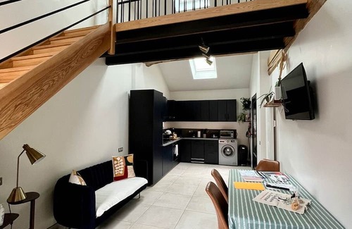 La Madelaine-sous-Montreuil Apartamento | Gîte Ysé, sleeps 4