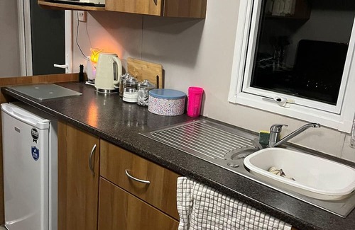 Clacton-on-Sea Casa | Superb 8 berth caravan with free WiFi at Highfield Grange ref 26706WR