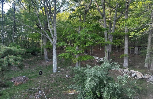 Blacksburg Casa | Mount Mission Getaway w/ view of VT Campus